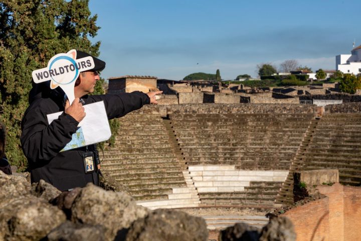 Pompeii and Sorrento Private Tour with Lunch image