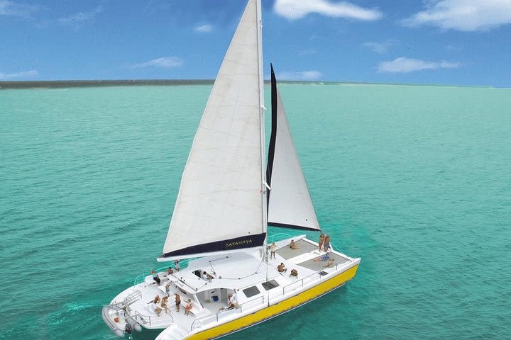 Catamaran and Snorkeling Combo Tour with Lunch image