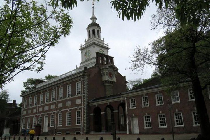 Discovering Colonial Philadelphia Private Walking Tour image