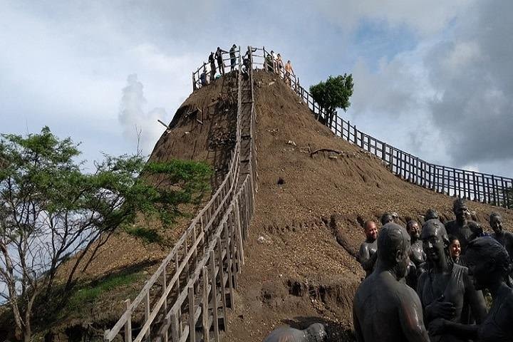 Excursion to the Totumo Volcano - Cartagena image