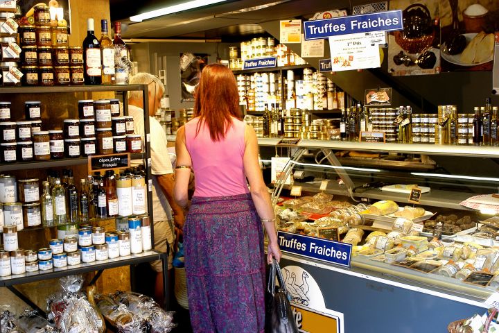 Sarlat Market & Gourmet Food Tour - Small Group image