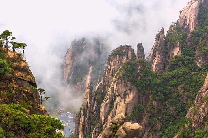 4-Day Jurassic Landscapes South of Hangzhou – Private Guided Tour from Hangzhou  image