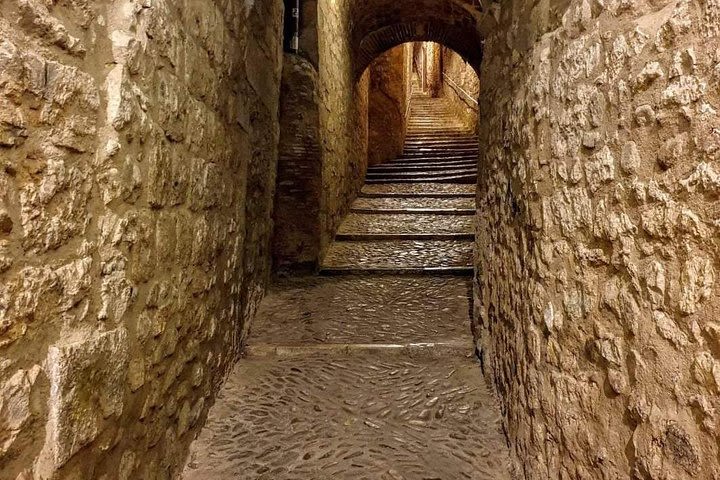 Girona Walking Tour with Monuments Entrance and Guide image