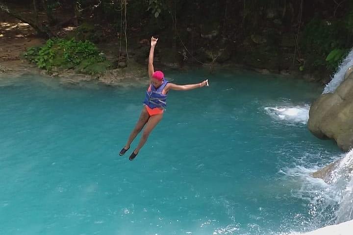 Dunns River, Margaritaville Beach, Riving Tubing and Blue Hole Private Tour image