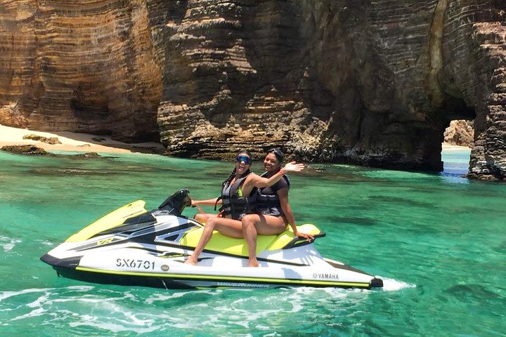 1-Hour Jet Ski Tour: Single or Double Option image