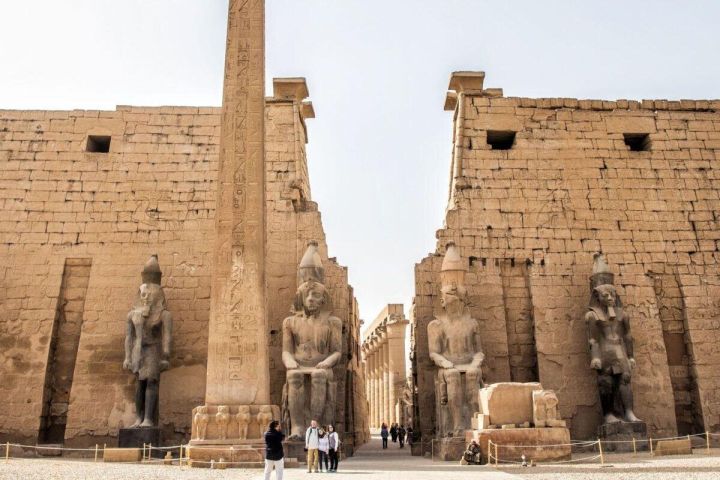 Luxor East & West Bank Day Tour image