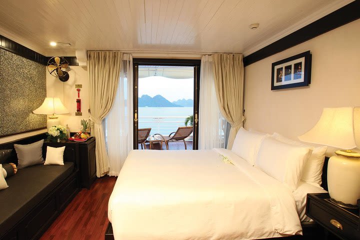 Au Co Ha Long Cruise 3 days 2 nights from Ha Noi image