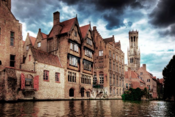 Legends of Bruges Historical Walking Tour image