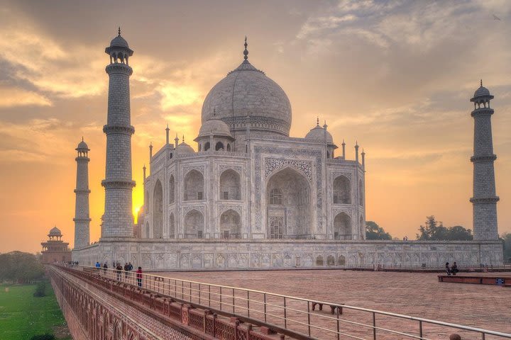 Taj Mahal Day Trip from Delhi Ending in Jaipur image