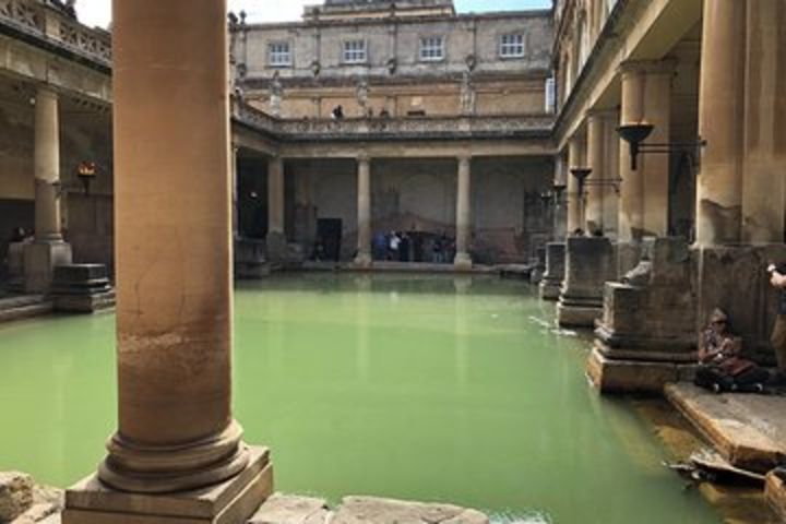 Bath Self Guided Walking Tour - Stories, histories and architecture image