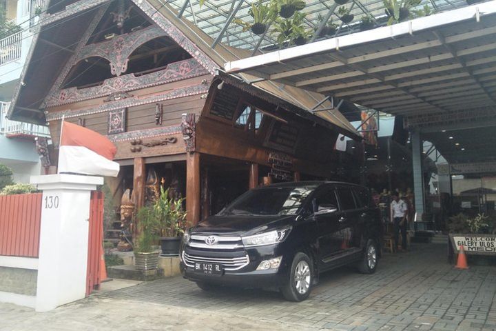 Car rental in Medan city image