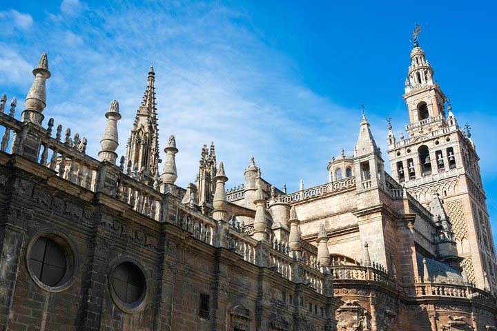 Cathedral of Seville English Tour with Access to Giralda  image