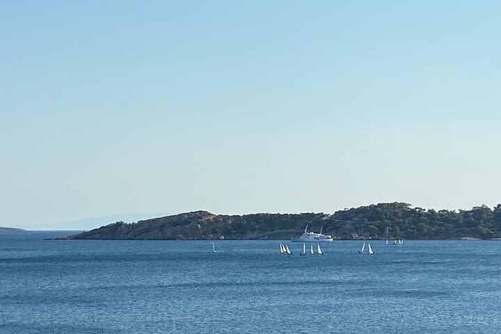 Cape Sounio-Lake of Vouliagmeni Tour 4seat image