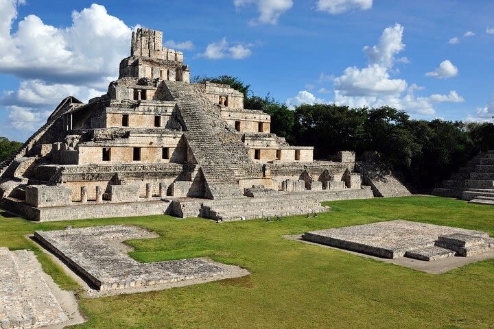 Full Day Tour to Campeche from Mérida image