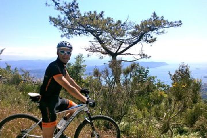 Mountain Bike Tour in the Cinque Terre image