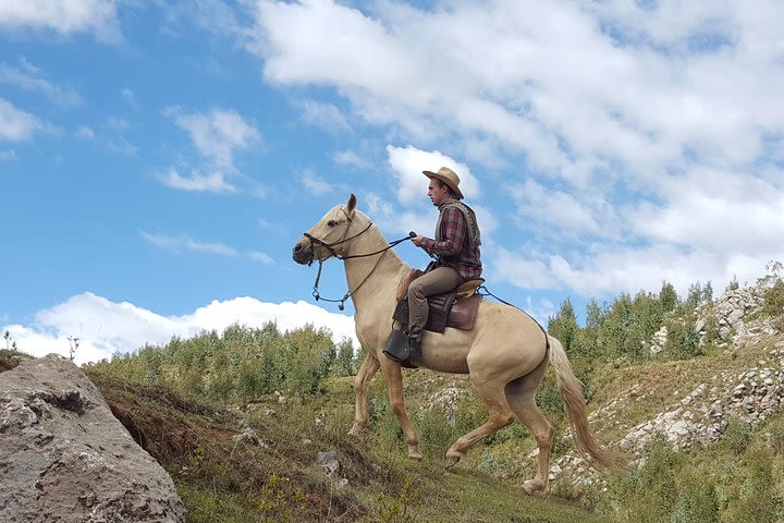 Horseback Riding thru the Mountains of Cusco image