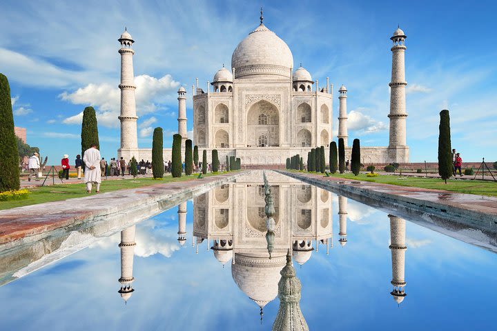 Full Day Private Taj Mahal & Agra Tour from Delhi by Express Train image