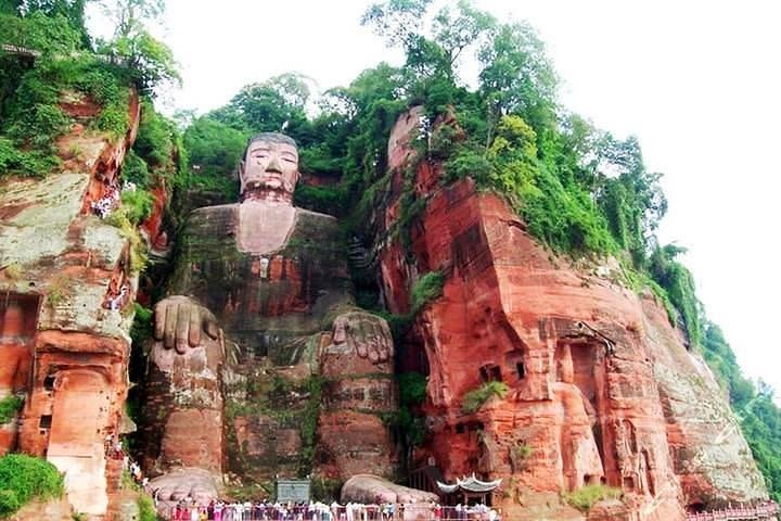 Leshan Giant Buddha and Wenshu Temple Day Tour(Private Tour) image