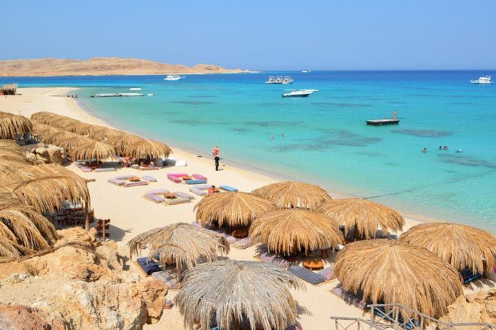 Paradise Island Snorkeling Sea Trip & Water Sports - Hurghada image