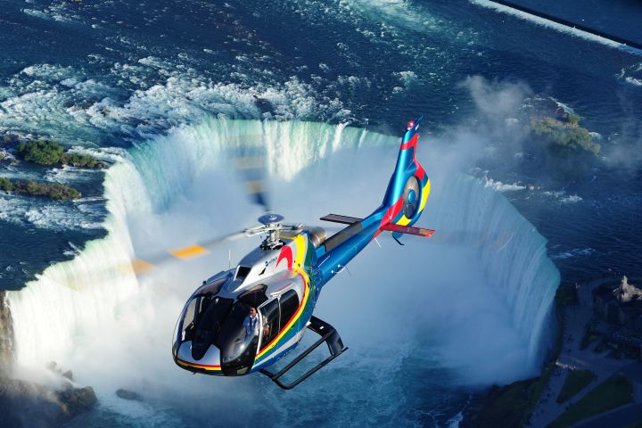 Ultimate Niagara Falls Tour plus Helicopter Ride and Lunch image