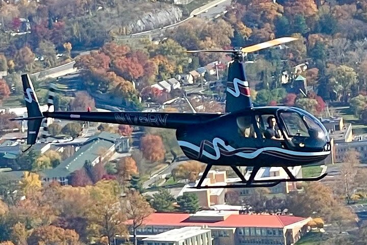 Manhattan Helicopter Tour from Westchester (Shared) image