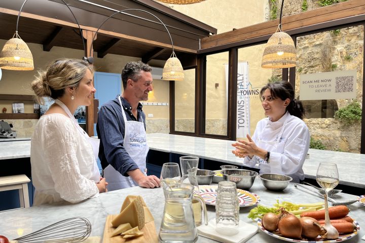 Palermo: Pasta & Gelato Experience image