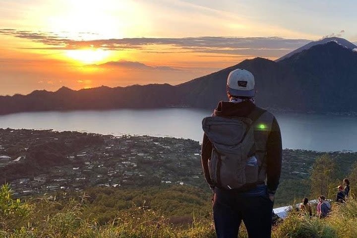 Mount Batur Sunrise Trekking & Buffet Breakfast With Best View at Restaurant image