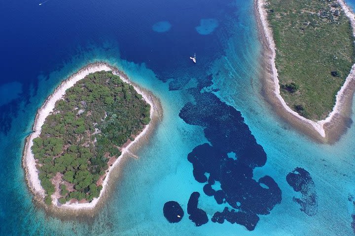 Island hopping featuring Hvar, Trogir & Blue Lagoon from Split image