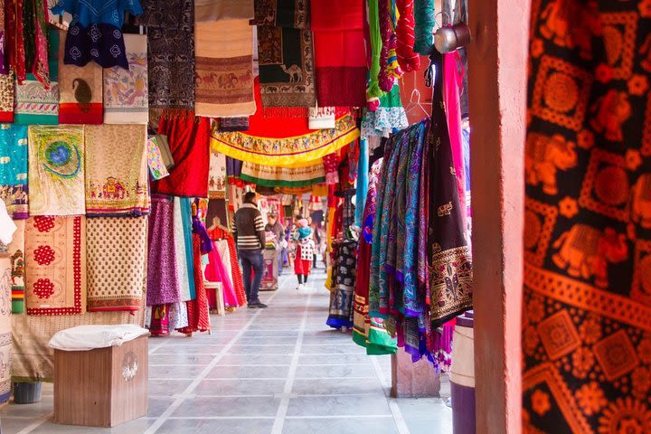 Pink City Jaipur Shopping Tour by Holymont Tours image