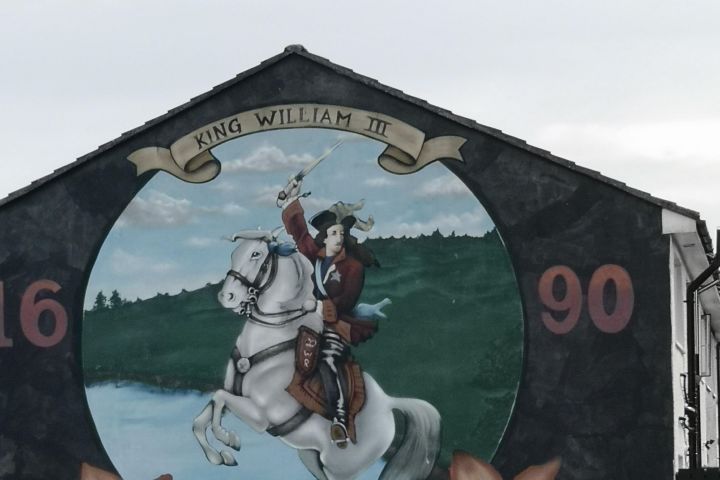 Belfast black taxi tours image