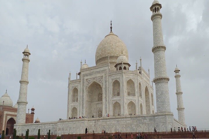 Same Day Agra Trip From Delhi By Car image