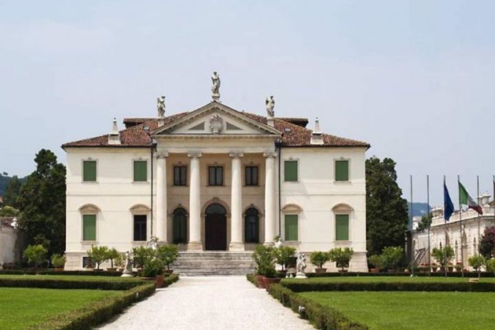 Palladian Villas Day Tour from Venice image