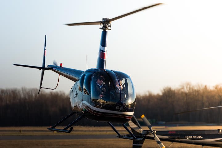 Private Helicopter Flight Lesson from Westchester image