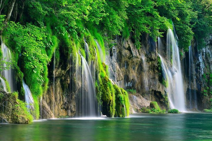  Private Transfer Split - Zagreb with a stop at Plitvice Lakes National Park image