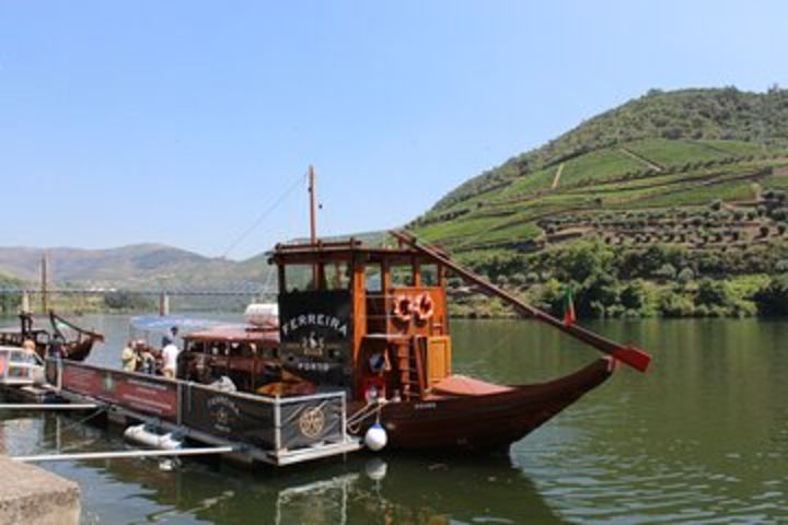 Douro Valley Essence Tour image