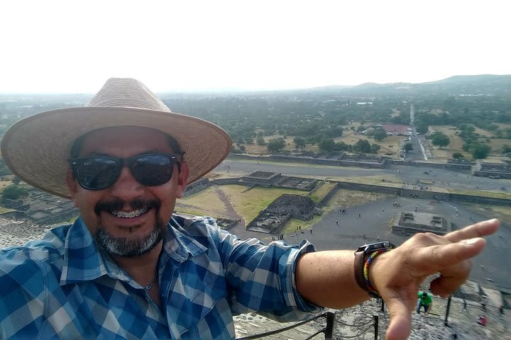 Private Tour: Teotihuacan & Xochimilco in one day image