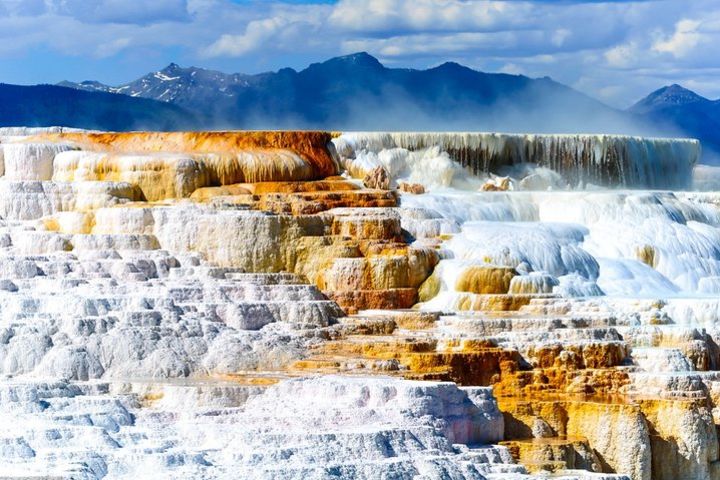 6-Day VIP Tour: Grand Canyon/Zion Canyon/Bryce Canyon/Grand Tetons/Yellowstone image