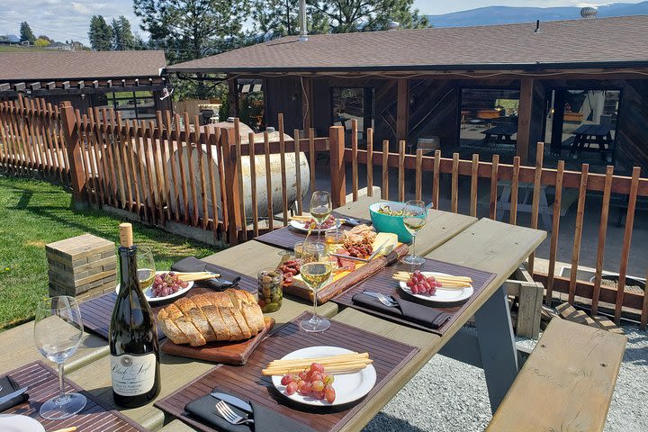 Private Okanagan Wine Tour with Vineyard Picnic  image