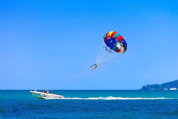 Parasailing in Hurghada image