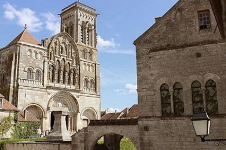 BURGUNDY: VEZELAY & FONTENAY ABBEY - Private day trip from Paris by Train image