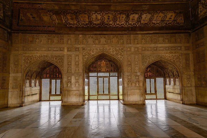 Agra Full-Day Three World Heritage sites Private Tour with Lunch &Tour Guide  image