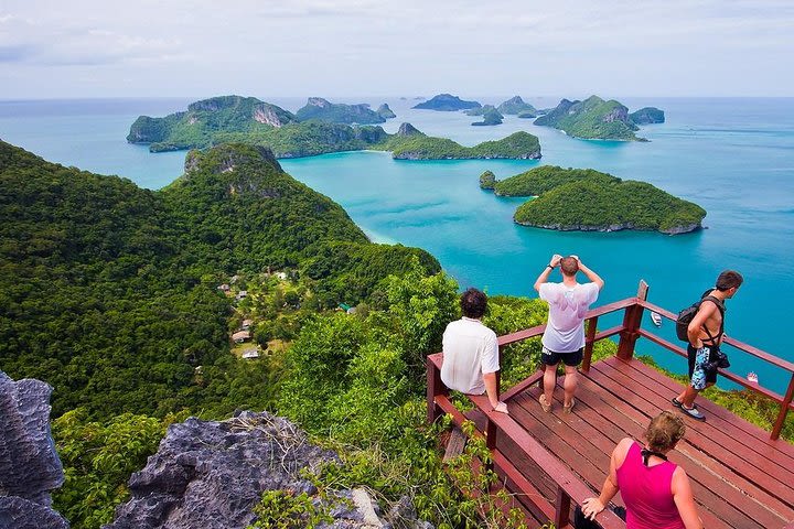 Angthong National Marine Park by Tour Boat with Snorkeling & Kayaking image