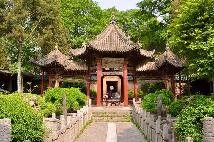 Mini Group Half-Day Tour:Xi'an Bell Tower,Xi'an Mosque and Gao Grand Courtyard image