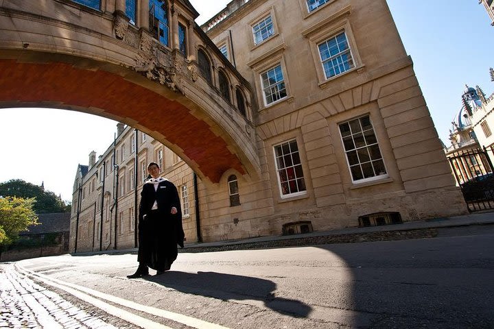 Oxford City and University Walking PUBLIC 1pm Tour image