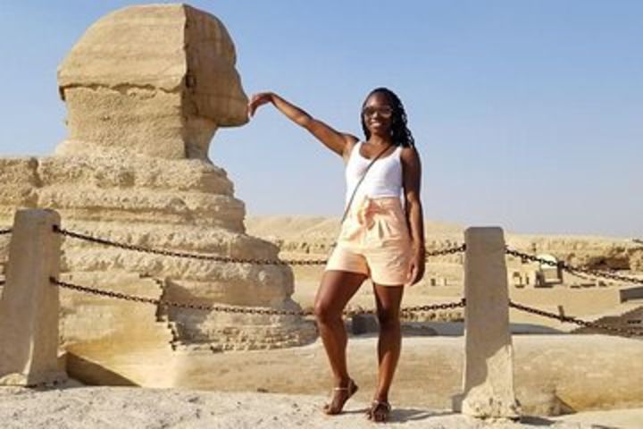 Top Half Day Tour To Giza Pyramids And Sphinx image