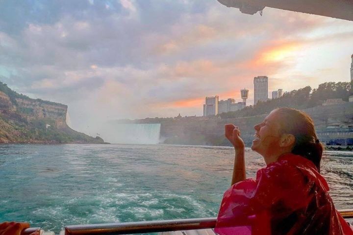 All-Inclusive Niagara Falls Tour from Toronto image