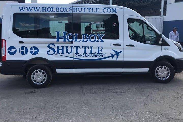 Shared Shuttle Cancun Airport to Holbox Ferry (Chiquila Port) image