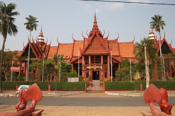 Half-Day Royal Palace National Museum Wat Phnom Private Tour image