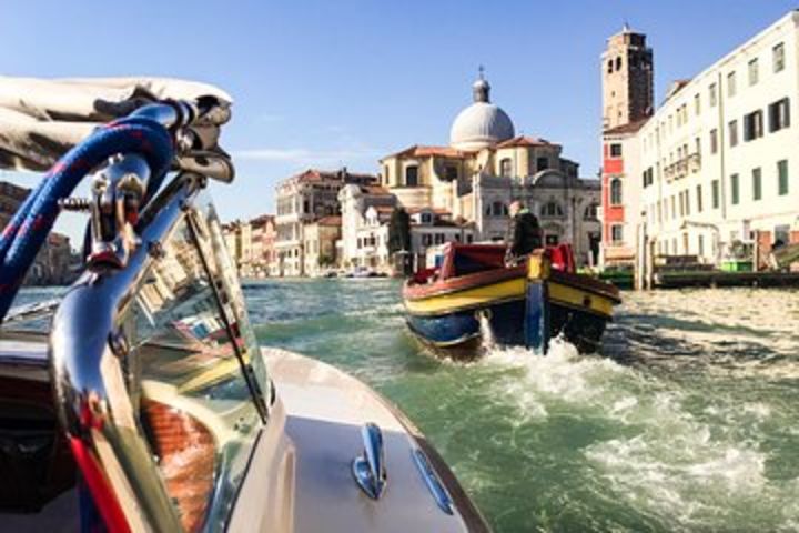 Private Transfer from Santa Lucia train station to Hotel in Venice City Center image