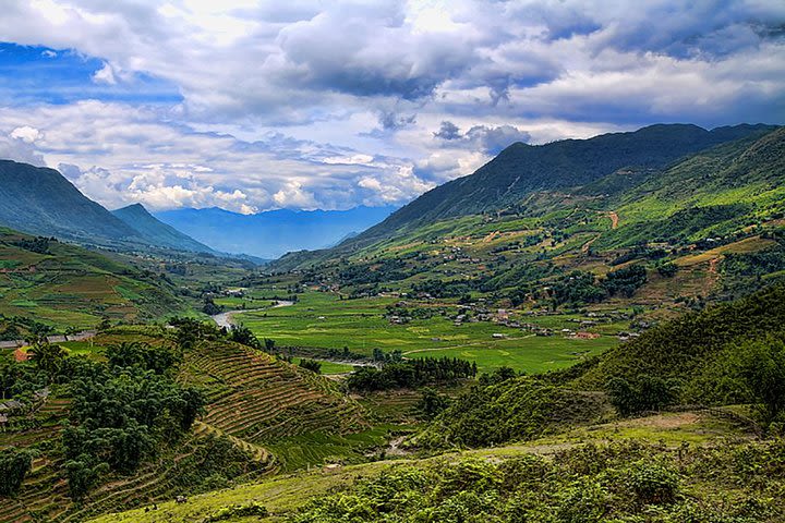 Sapa Motorbike Tour 1 Day| See All Of Rice Fields & Valleys in One Day image